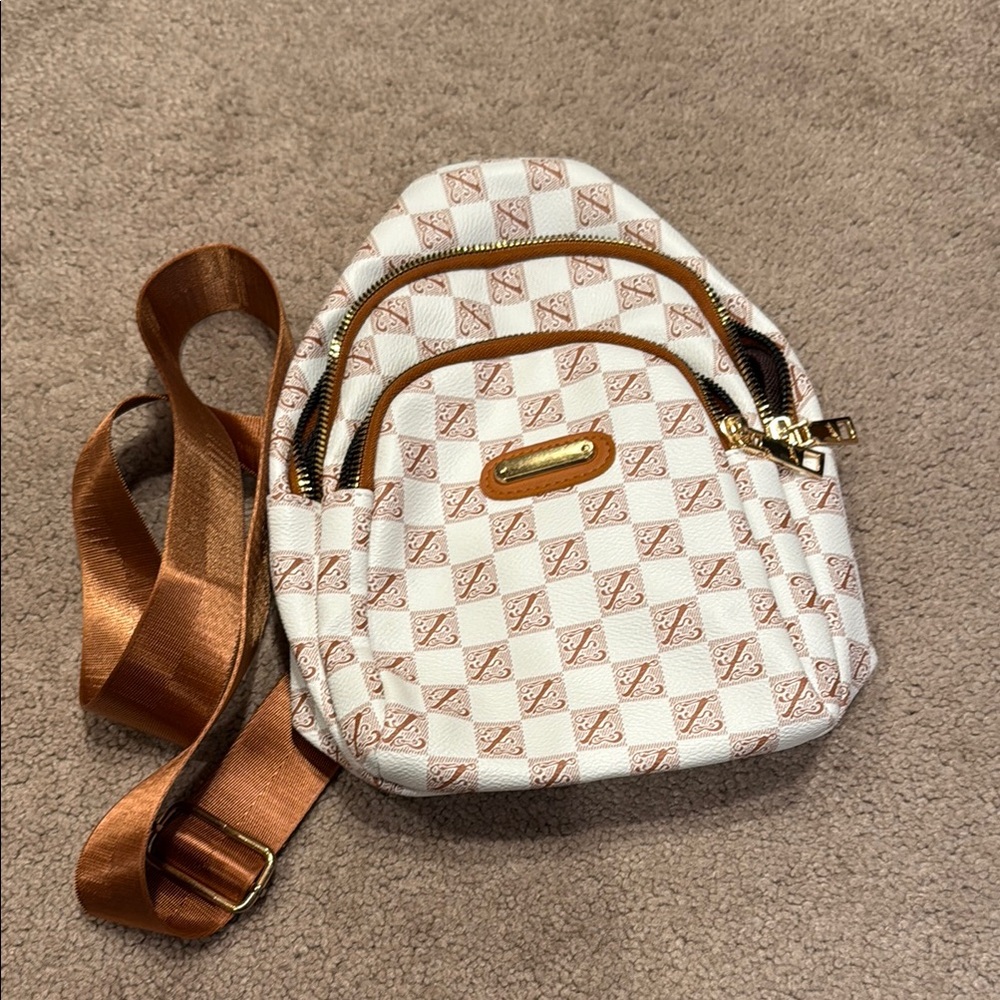 Stylish White and Brown Women's Bag